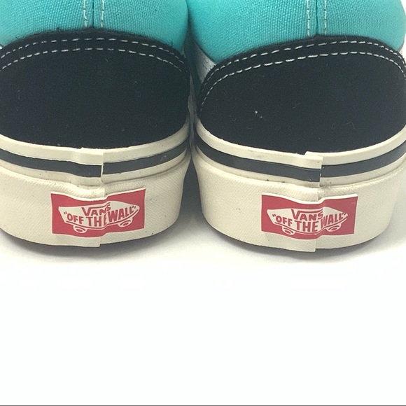 Vans OLD SKOOL Unisex Sneakers Round Toes Athletic Trainers 6 Woman / 4.5 Men - Picture 9 of 11